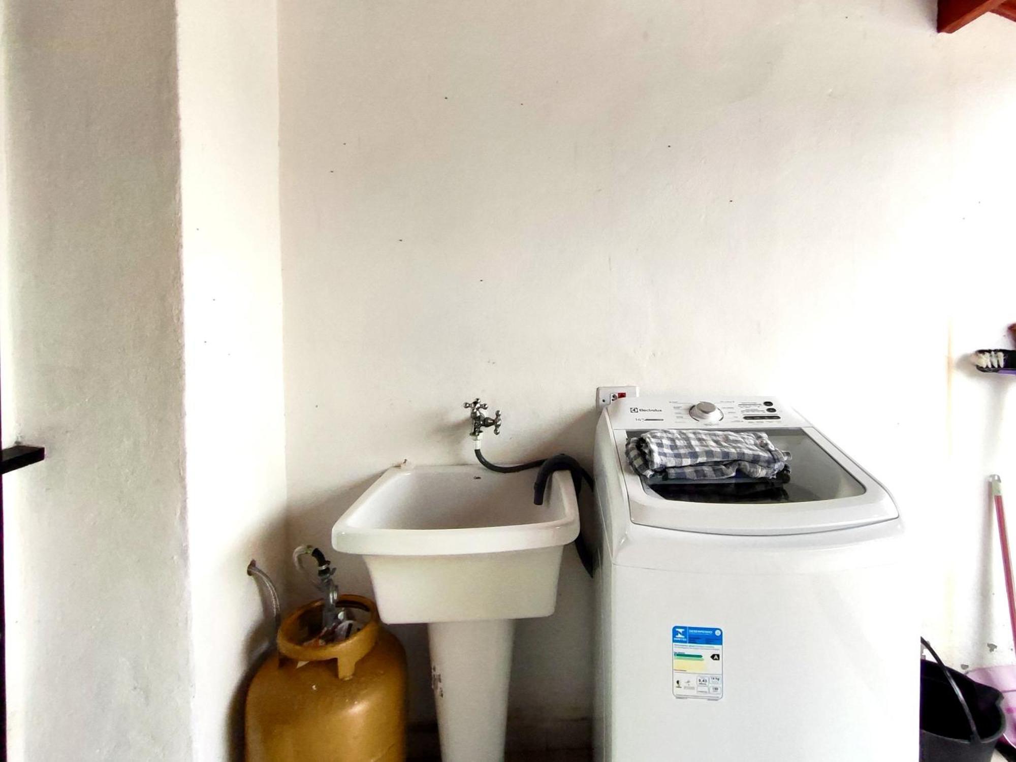 Casa Ubatubana I, Em Do Sape - Ar Condicionado, Garagem, Cozinha Completa E Wi-fi *